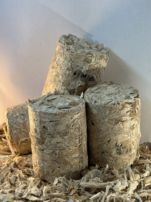 Flam & Co —Bûchettes d'allumage écologiques en bois recyclé